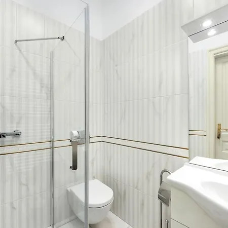 Spacious 2-bedroom Dalmatinova *